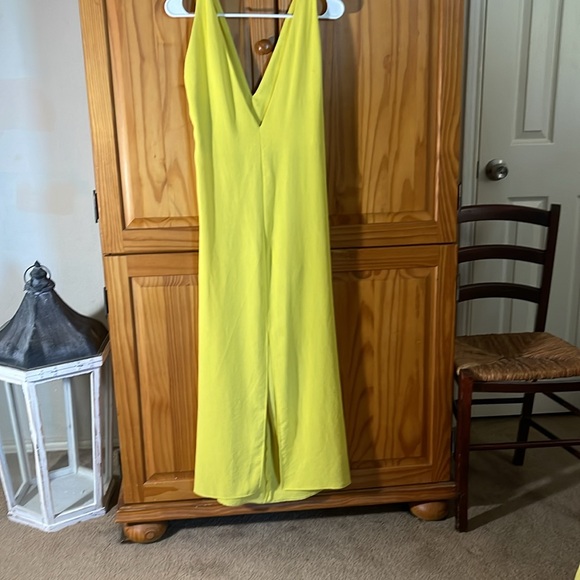 Zara dress - Picture 3 of 3